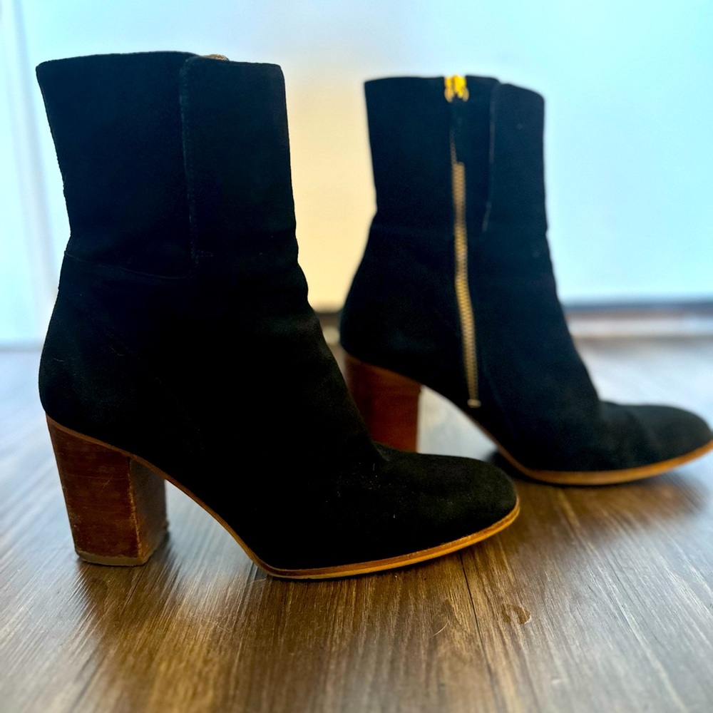 Free People Velvet Black Heel Booty Size 8